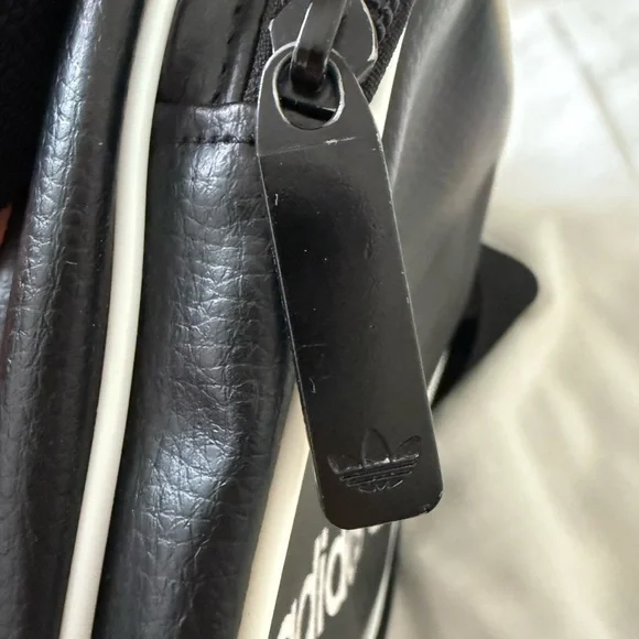 Adidas Vegan Leather Crossbody Bag Black - Picture 9 of 9